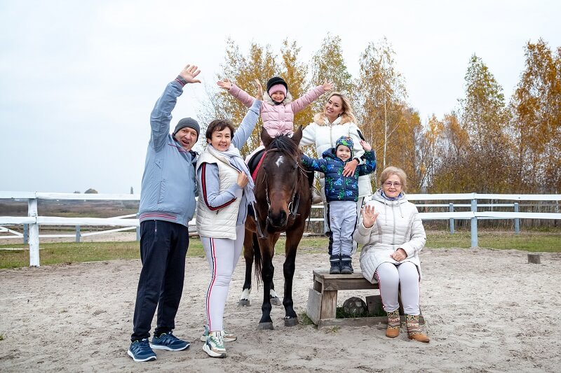 Активний відпочинок та спорт Активний відпочинок та спорт